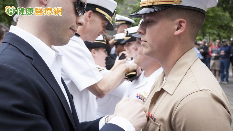 真正的領導力不是一個人扛！前自衛官揭「身後支持」為何如此重要