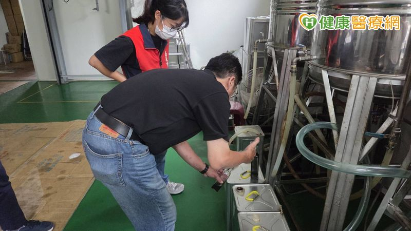 黑麻油也苯駢芘超標！食藥署：9月起啟動油品業者實地輔導