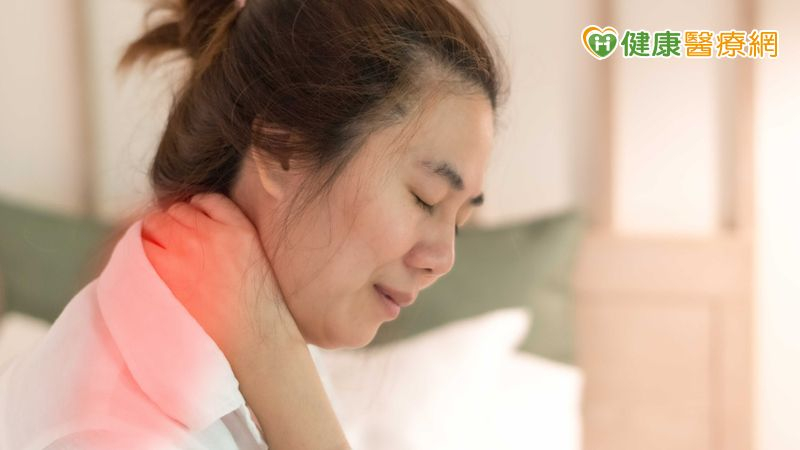 反覆感冒伴隨頸部腫塊確診「口咽癌」竟是重複感染人類乳突病毒惹禍