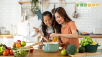 孩子不缺吃穿也可能「貧困」？真正缺少的恐是這種成長體驗