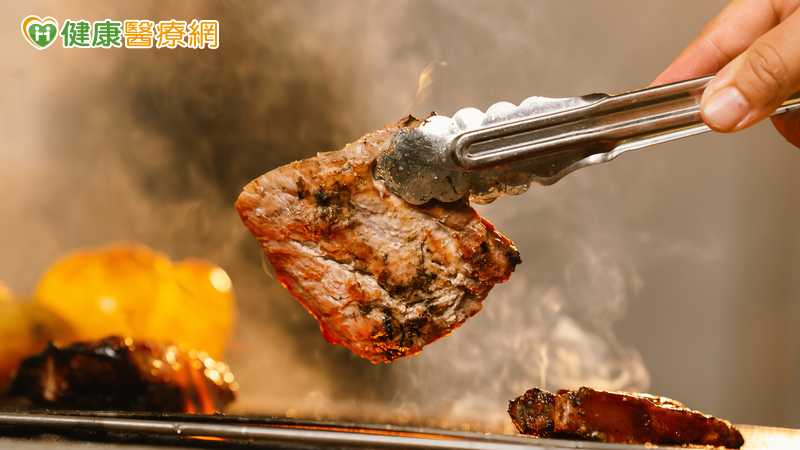 近4周腹瀉群聚「諾羅病毒最多」　醫：中秋烤肉別只看表面熟了沒
