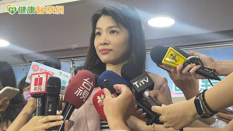 食藥署、國健署研擬食品「紅黃綠」標示　業者對添加糖認定有分歧