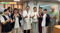 手指僵硬4度動刀仍難做菜、扭毛巾　醫籲關節重建+復健同樣重要 