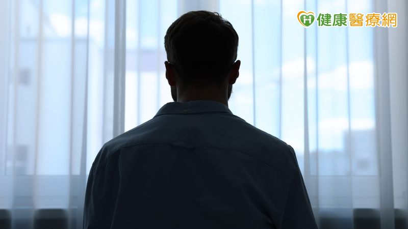 有苦「男」言好憂鬱？醫：行為、身體是警訊