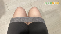 網瘋傳「搭機綁大腿」防腰痠！要注意什麼？哪些人不適合？復健醫解答