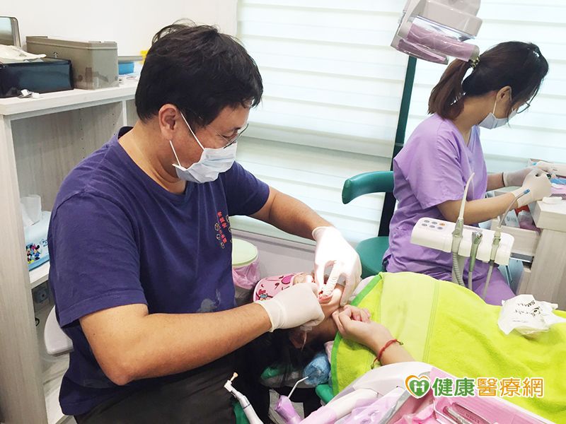 兒童牙科門診鎮靜 睡醒一口蛀牙治好了